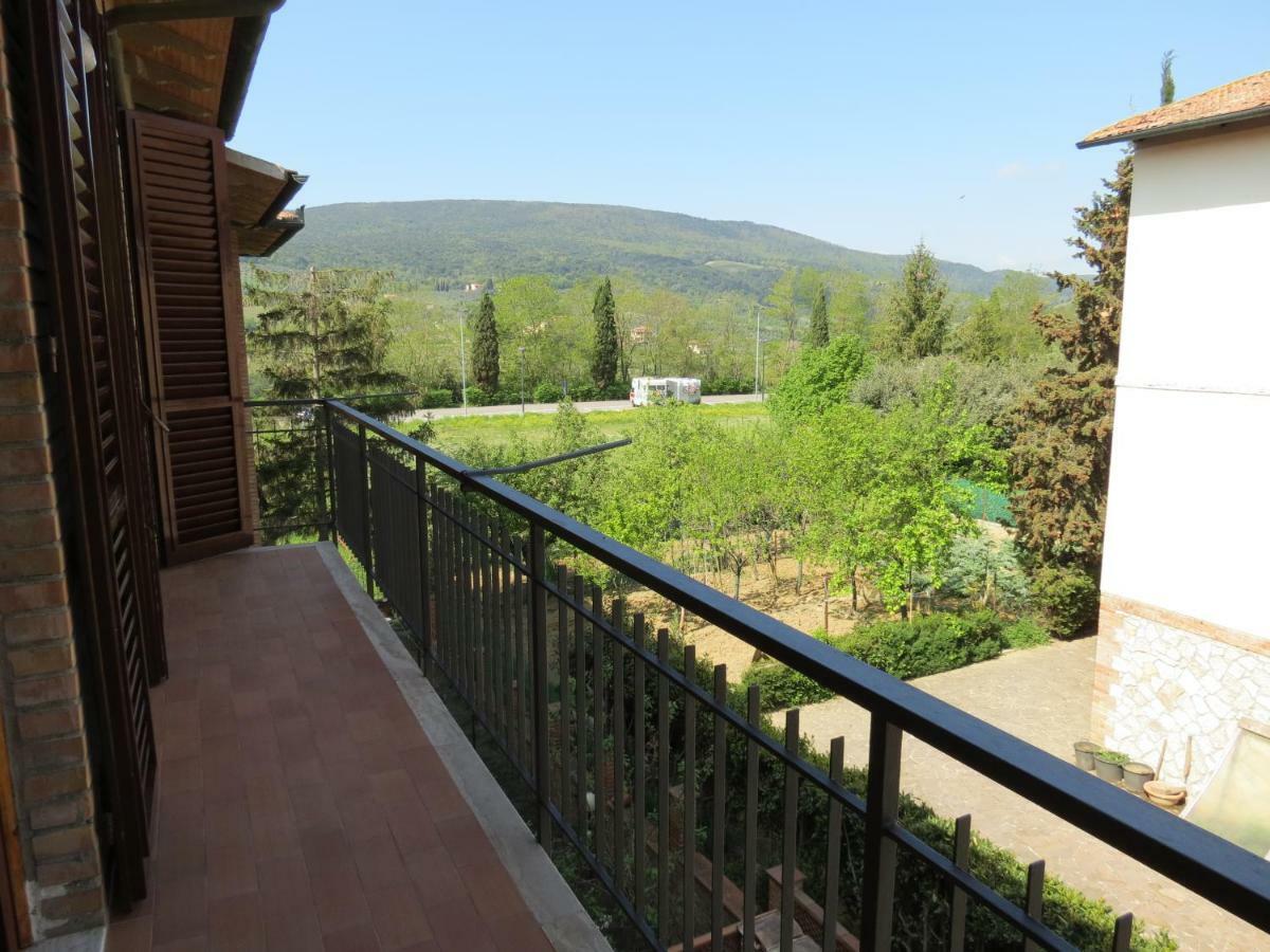 Casa Giovanni Сан-Джиминьяно Экстерьер фото